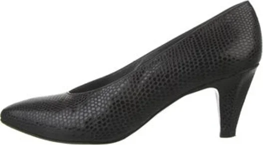 Stuart Weitzman
