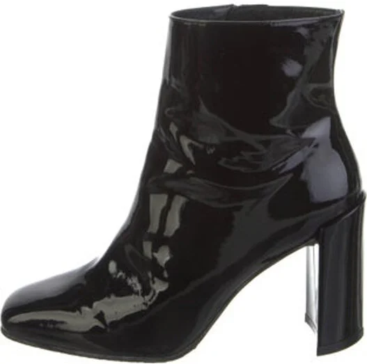 Stuart Weitzman
