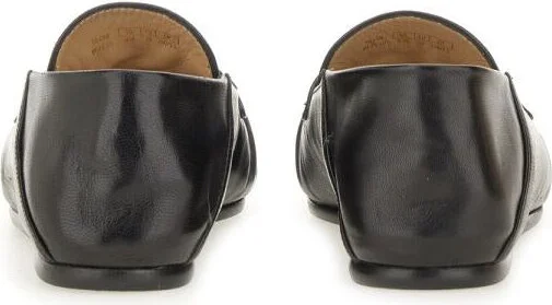 Stuart Weitzman Moccasin "Brooks" - Image 3