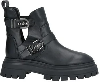 Stuart Weitzman Woman Ankle boots
