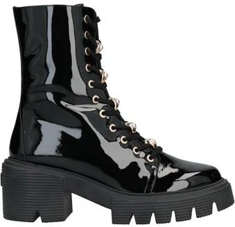 Stuart Weitzman Woman Ankle boots