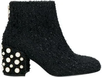 Stuart Weitzman Woman Ankle boots