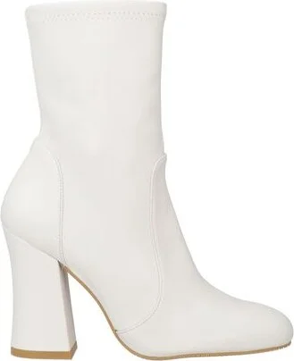 Stuart Weitzman Woman Ankle boots