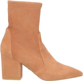 Stuart Weitzman Woman Ankle boots
