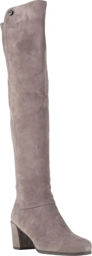Stuart Weitzman Woman Boot - Image 4
