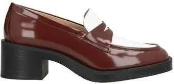 Stuart Weitzman Woman Loafers