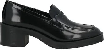 Stuart Weitzman Woman Loafers