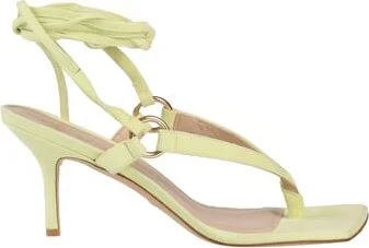 Stuart Weitzman Woman Thong sandal
