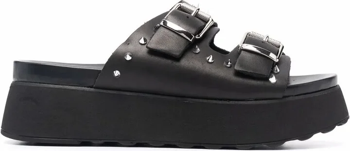 Studded Flatform Slides