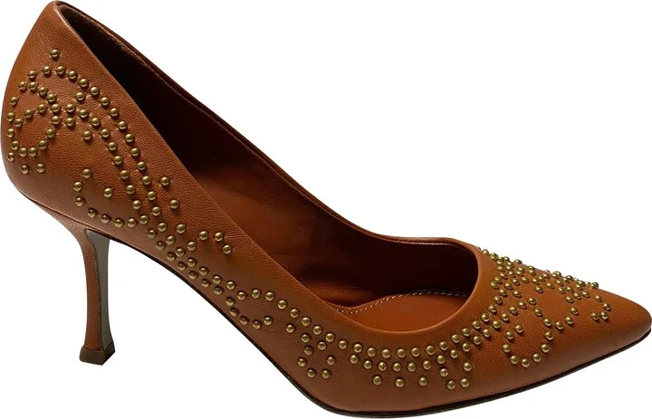 Studded Heels in Brown Leather