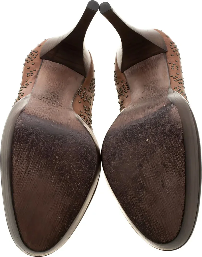 Studded Leather Pumps - Image 4