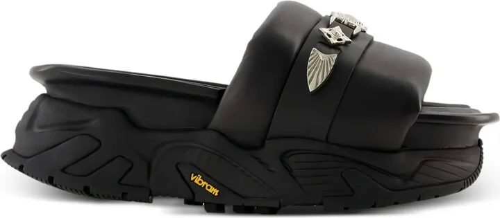 Studded Slides