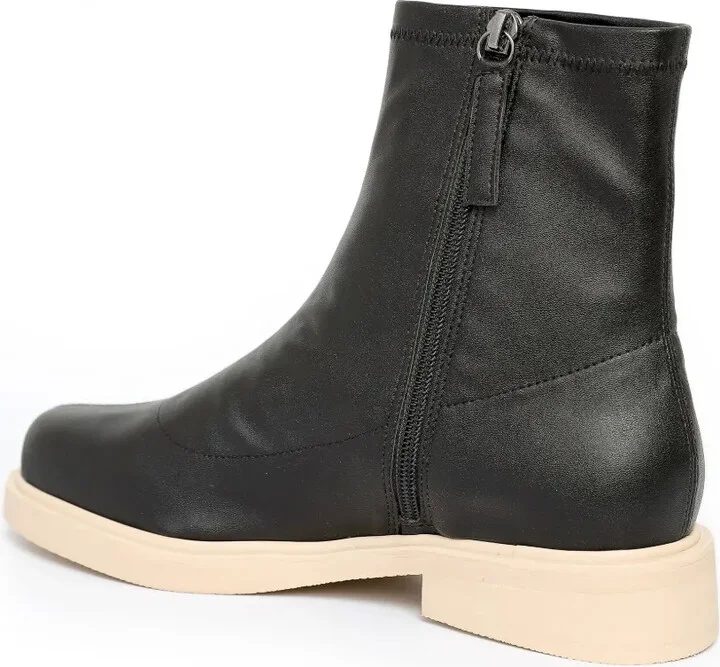 Studio 144 boots - Image 3