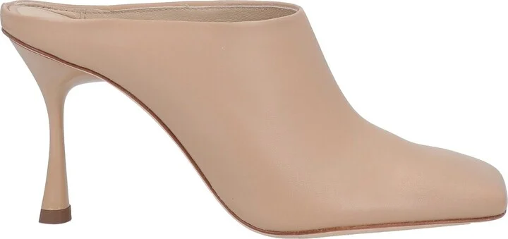 Studio Amelia Woman Mules & Clogs - Image 3