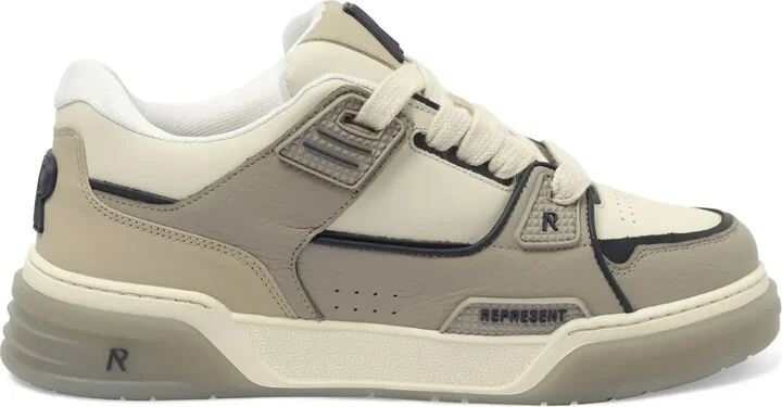 Studio sneakers