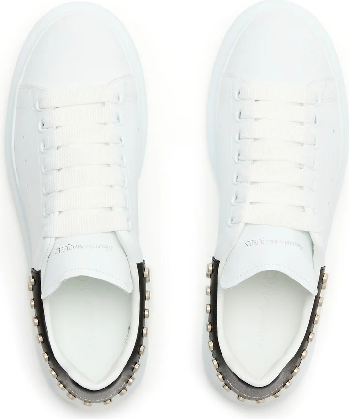 Studs oversized sneakers - Image 5