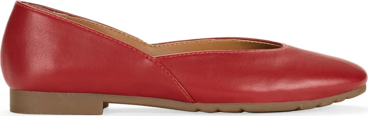 Style & Co Women's Ashtonn Snip Toe Ballet Flats, Exclusively at Macy's - Image 5