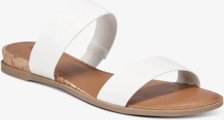 Style & Co Women's Elliee Flat Sandals, Exclusively at Macy's - Image 10