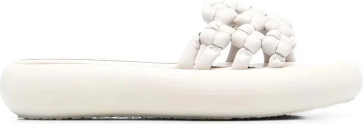 Suave Sandals