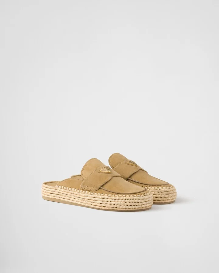 Suede flatform mules