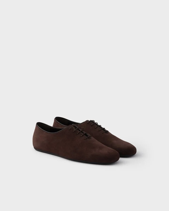 Suede laced shoes