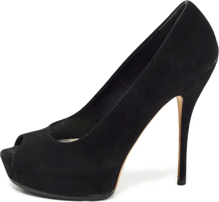 Suede Pumps