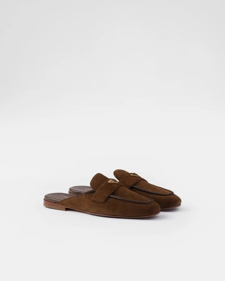 Suede slippers