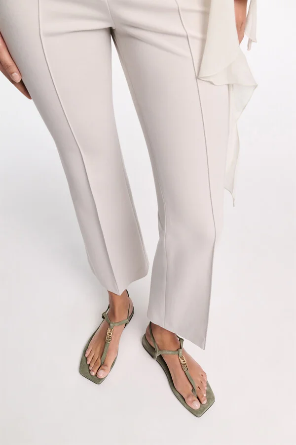 Suede T-strap sandals with D-rings - Image 4