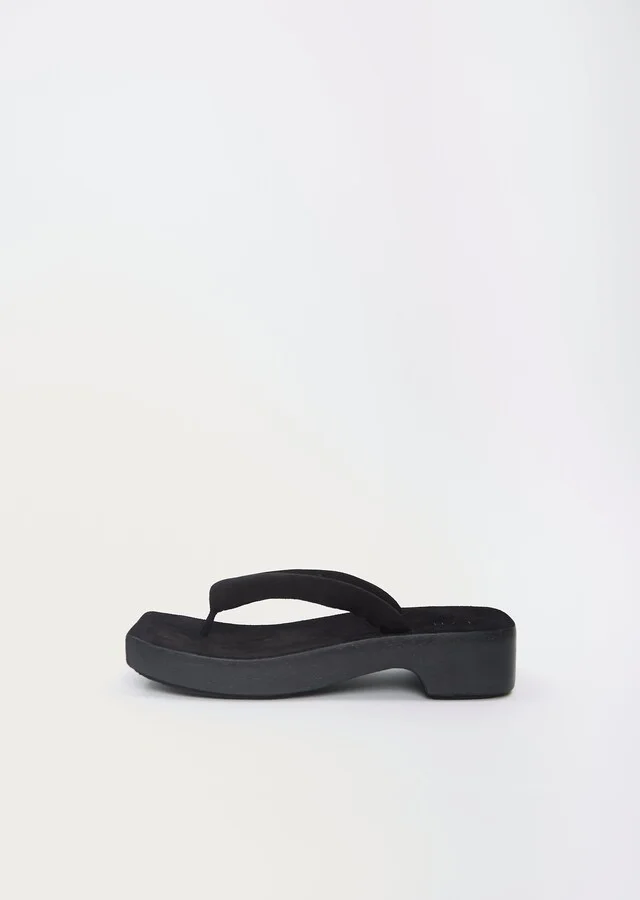 Suede Zori Clog