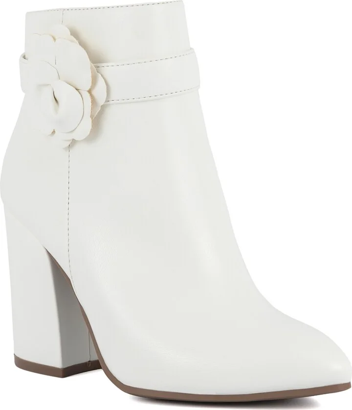 Sugar Women's Evvie Bloom Block Heel Dress Booties