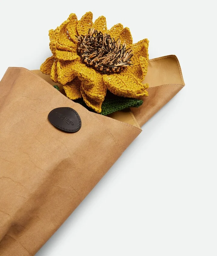 Sunflower Bouquet - Image 4