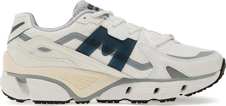 Super Fulcrum sneakers