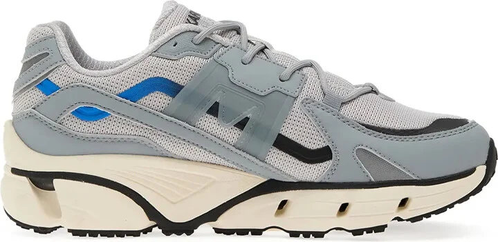 Super Fulcrum sneakers