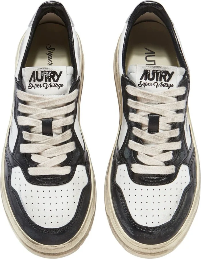 Super Low Sneaker - Image 3