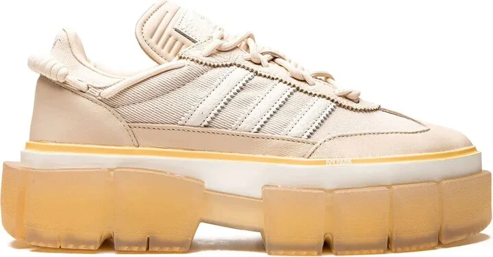 Super Sleek "Ivy Park" sneakers
