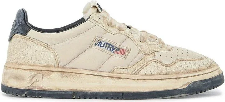 Super Vintage Lace-up Sneakers