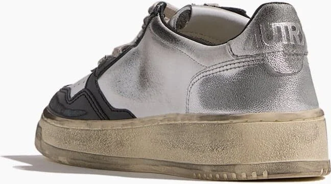 Super Vintage Low Top Sneakers in White/Black/Silver - Image 3