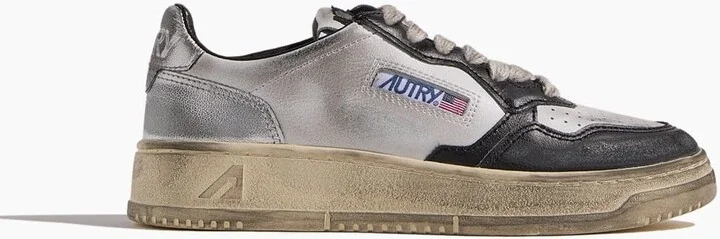 Super Vintage Low Top Sneakers in White/Black/Silver