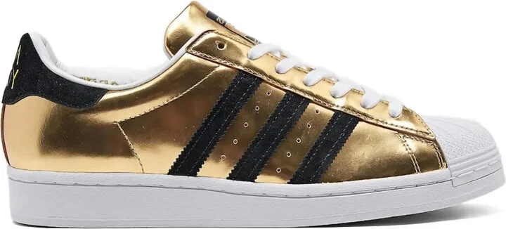 Superstar 50th Anniversary "Liquid Gold" sneakers