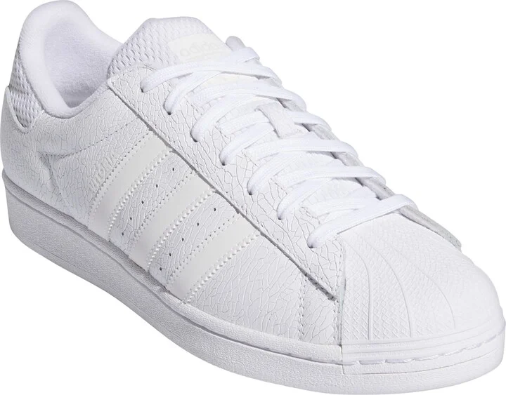 Superstar ADV x Vitoria Low Top Sneaker