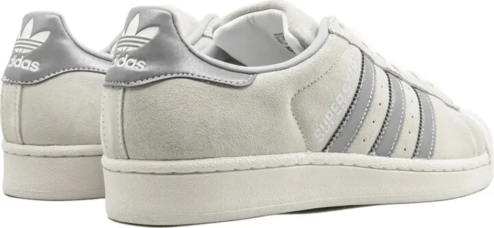 Superstar Low Top Sneakers - Image 3