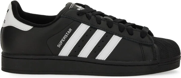 "Supertar" Sneaker
