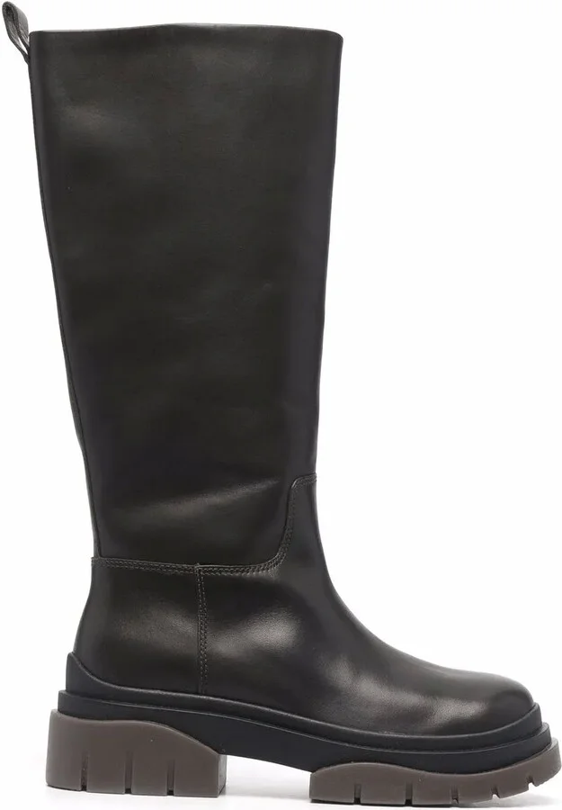 Supremium leather boots