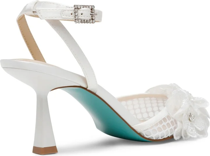 Susie Pointed Toe Pump - Image 8