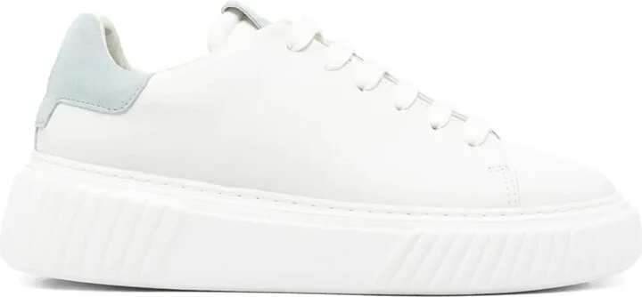 Svea sneakers