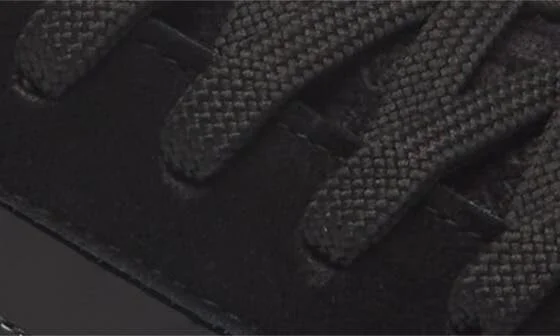 Swan Low Top Sneaker - Image 10