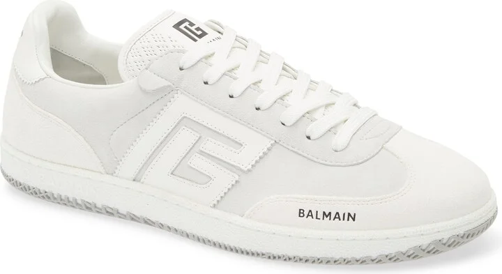 Swan Low Top Sneaker