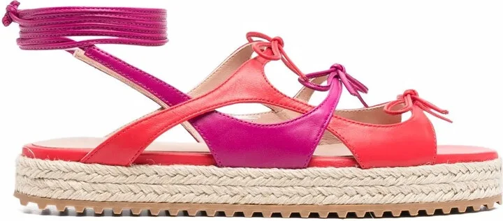 Sweet Lace sandals