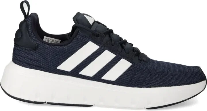 Swift Run sneakers