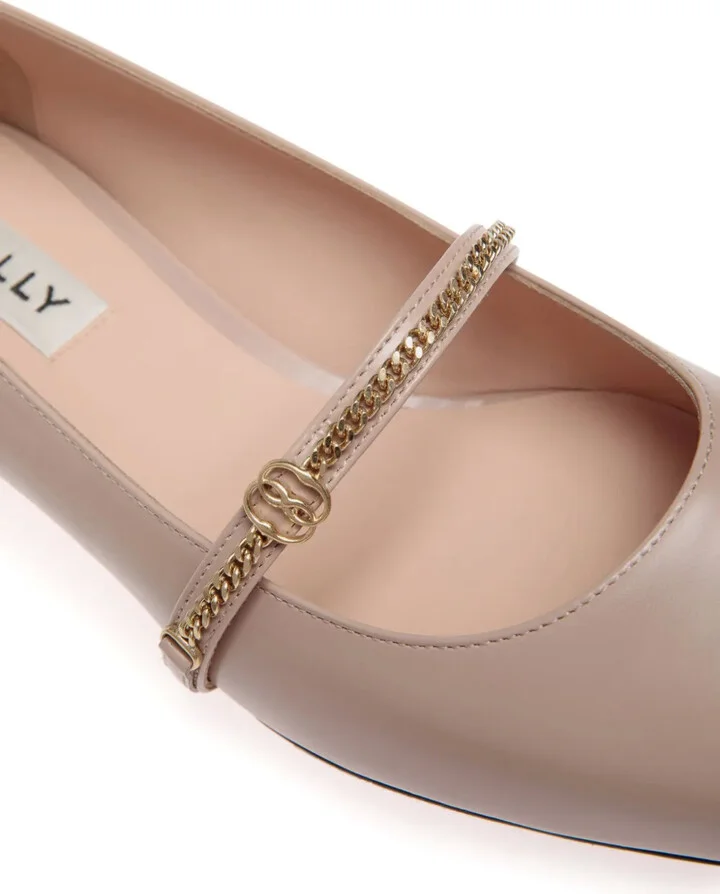 Sylt brushed-leather pumps - Image 4